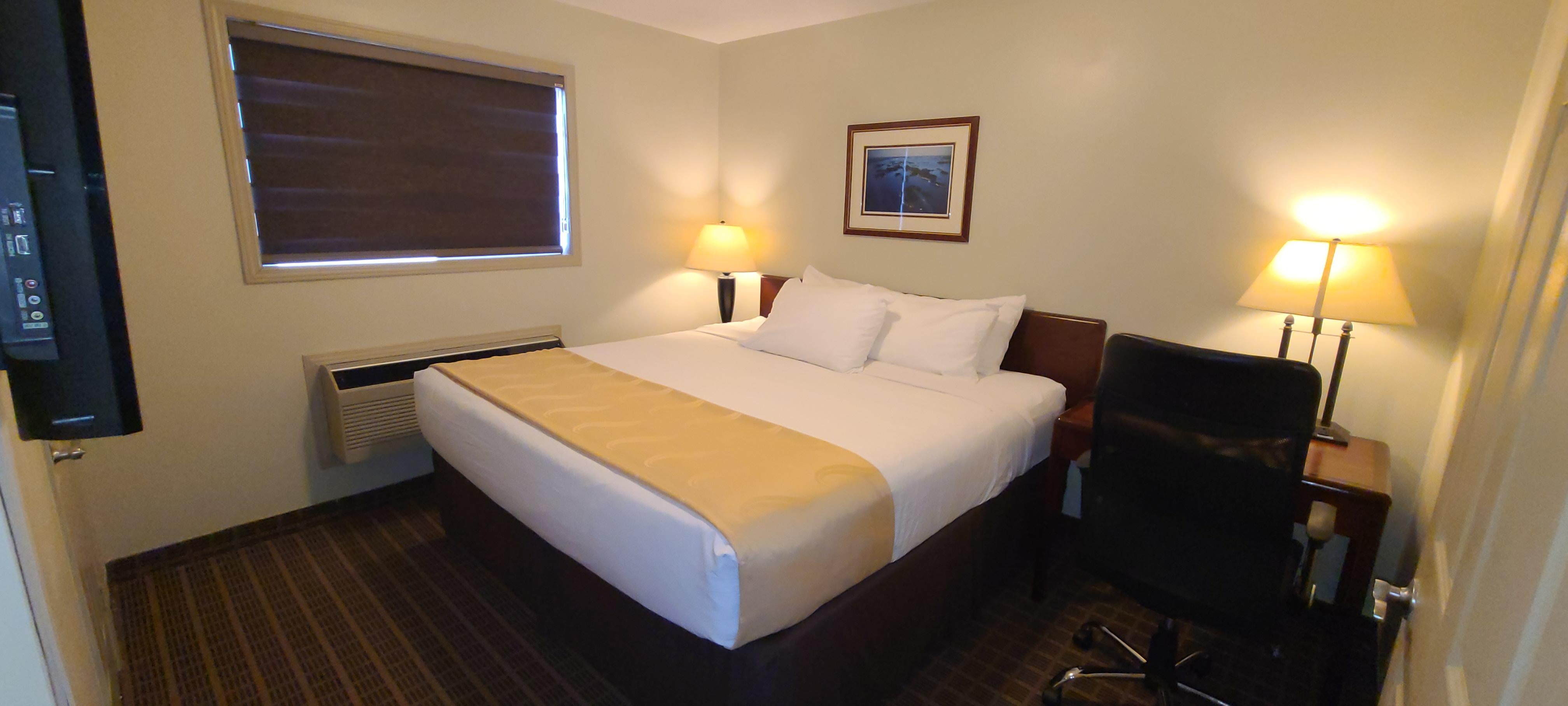 Quality Inn & Suites 1000 Islands Gananoque Exterior foto