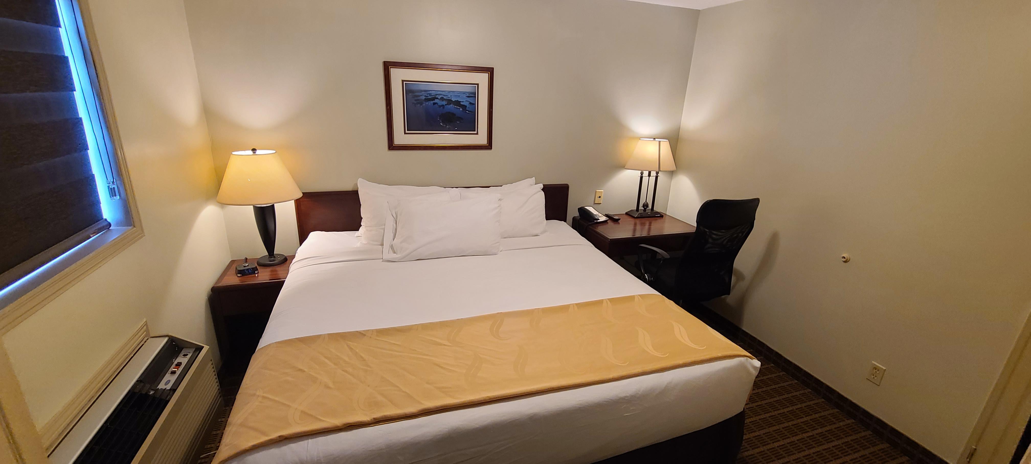Quality Inn & Suites 1000 Islands Gananoque Exterior foto