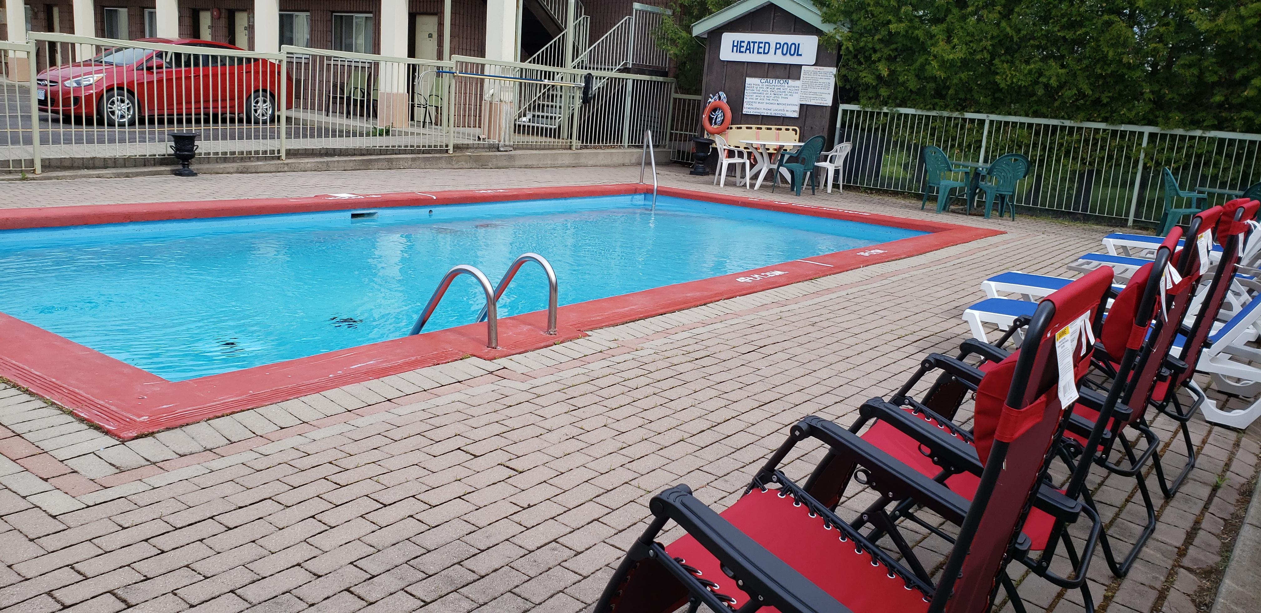 Quality Inn & Suites 1000 Islands Gananoque Exterior foto